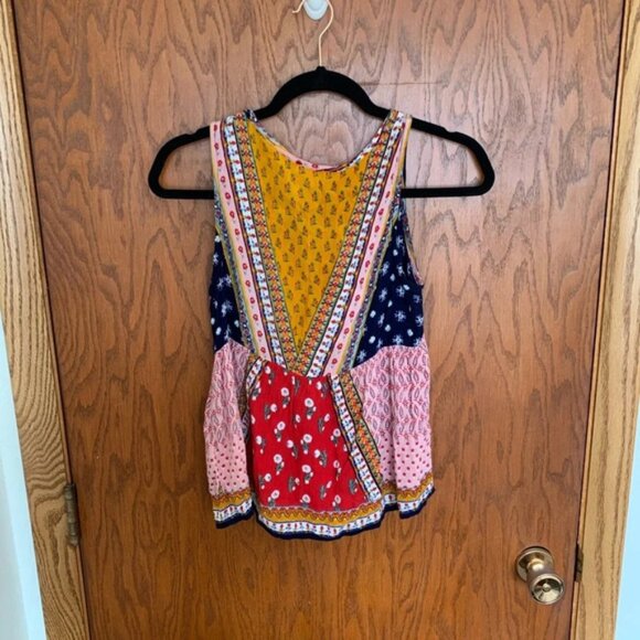 Patrons of Peace Floral Tank - Picture 5 of 5